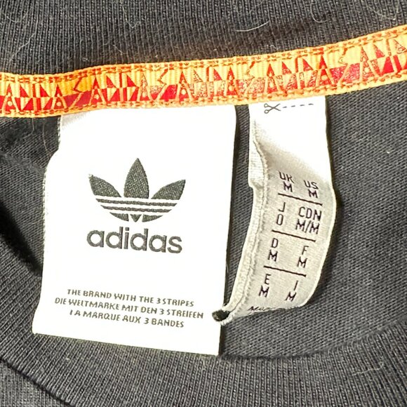 Adidas Mountain Logo T-Shirt - Picture 3 of 3